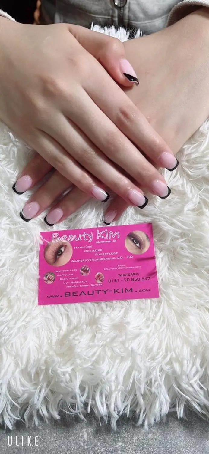 Beauty Kim Nails entwirft